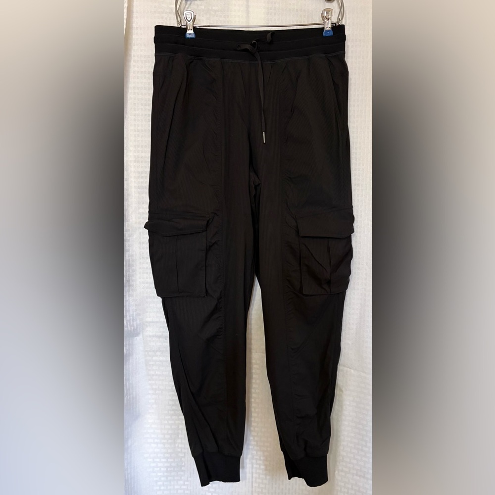 Lululemon Athletica Women's Dance Studio Relaxed-Fit Mid-Rise Cargo Joggers